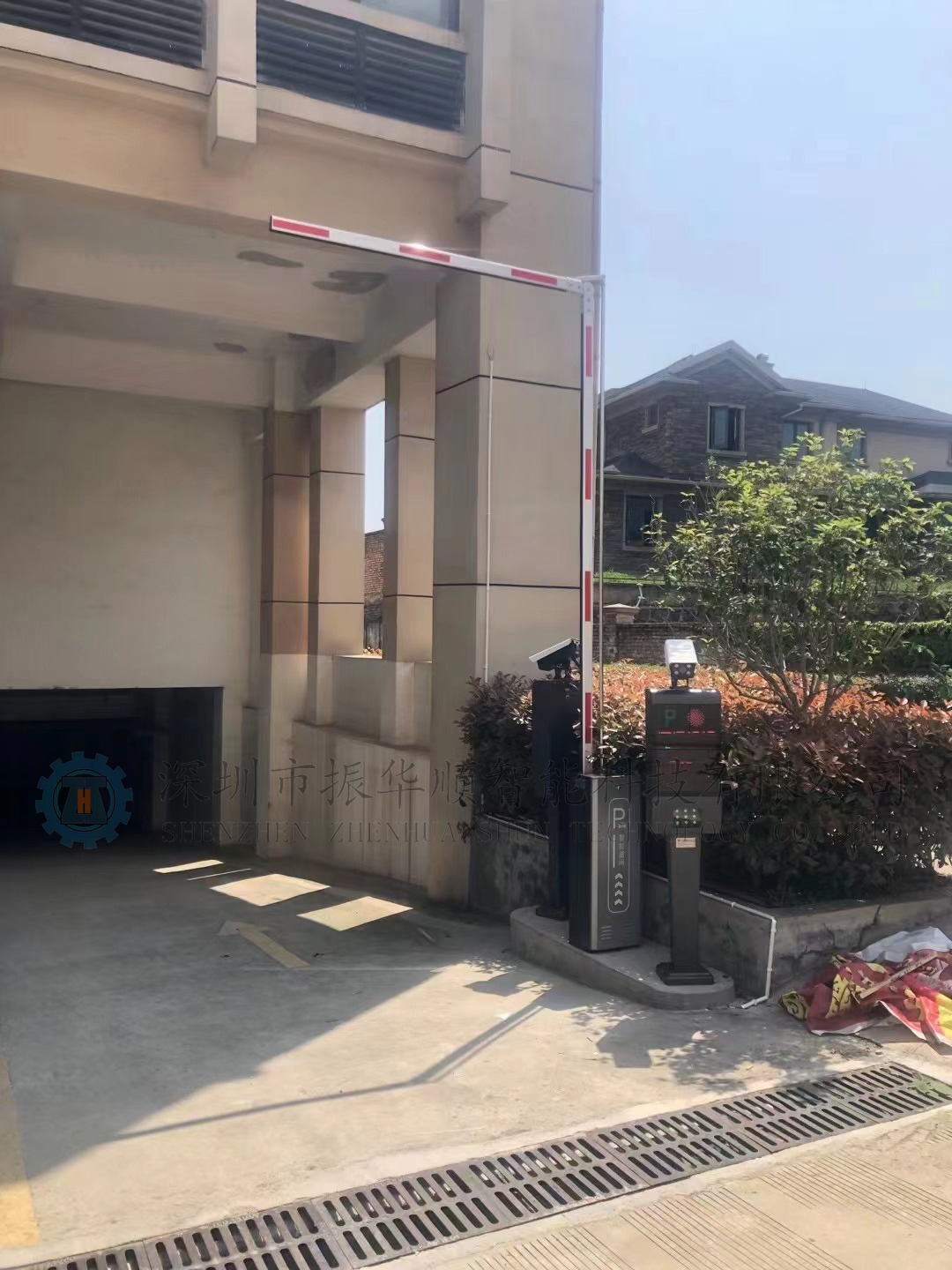 赣州市工程质量检测中心豪华车牌识别系统